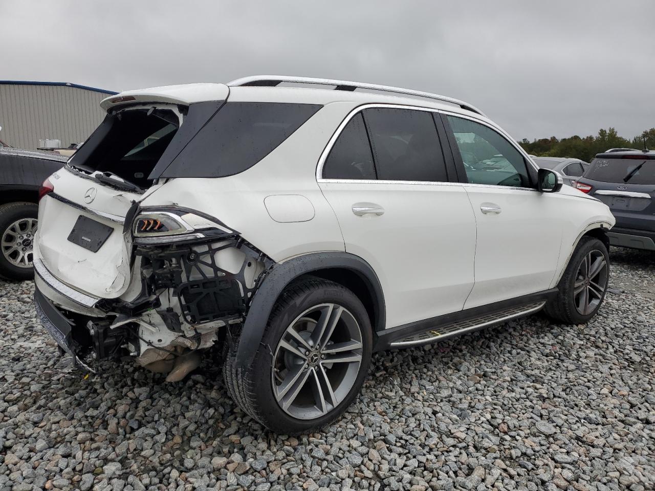 2020 Mercedes-Benz GLE - Image 3