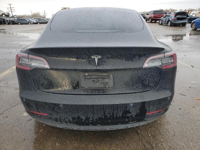  TESLA MODEL 3 2019 Черный