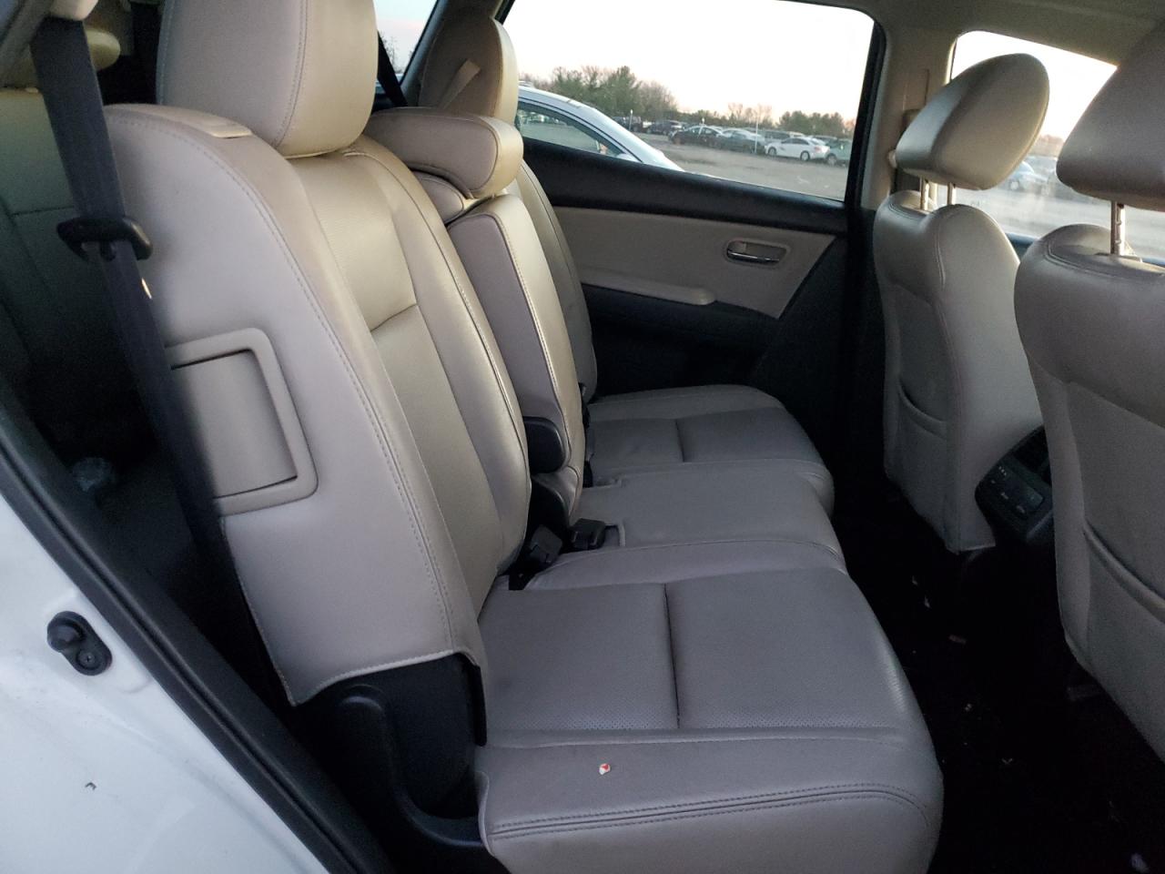 2014 Mazda CX-9 - Image 11