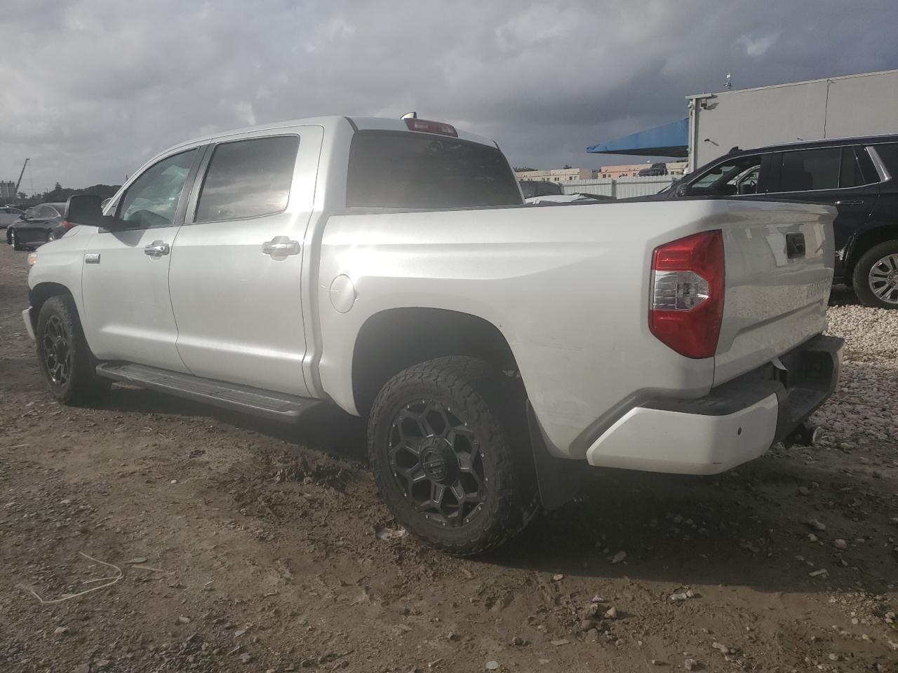 2021 Toyota Tundra - Image 2