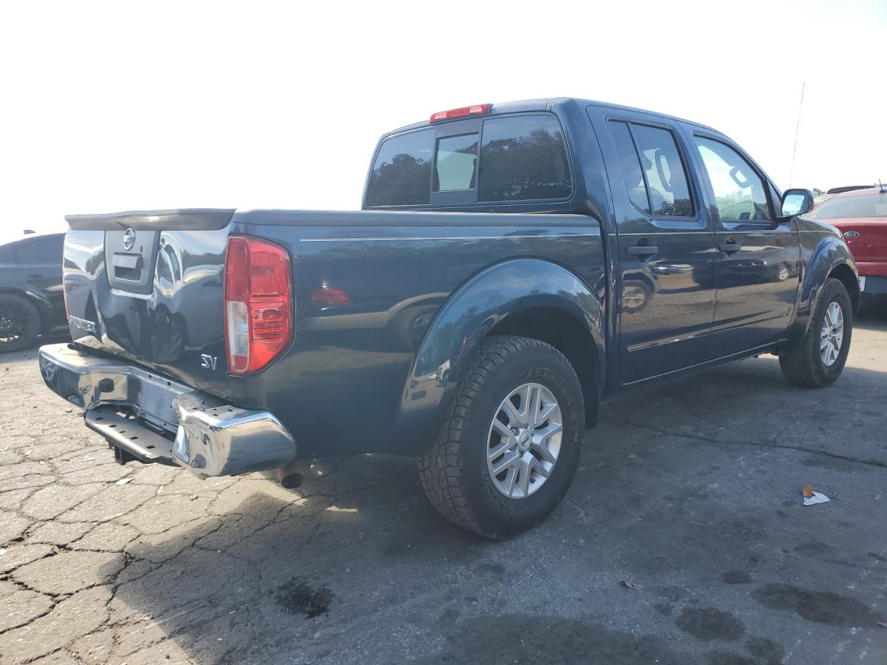 2016 Nissan Navara (Frontier) - Image 3