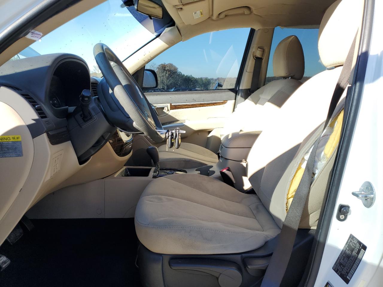 2010 Hyundai Santa Fe - Image 7