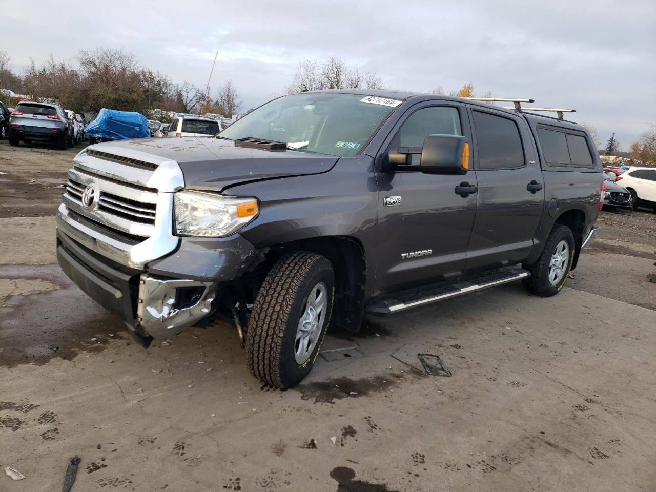 VIN 5TFDW5F12HX625368 2017 TOYOTA TUNDRA no.1