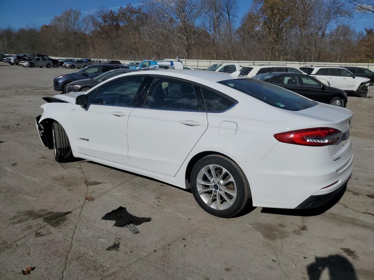 3FA6P0LU5KR169122 FORD FUSION 2019