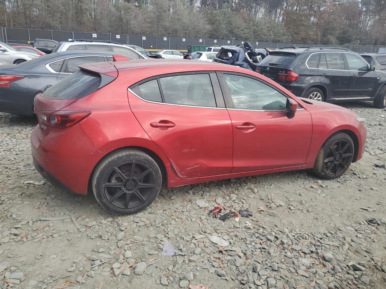 2014 Mazda 3 - Image 3