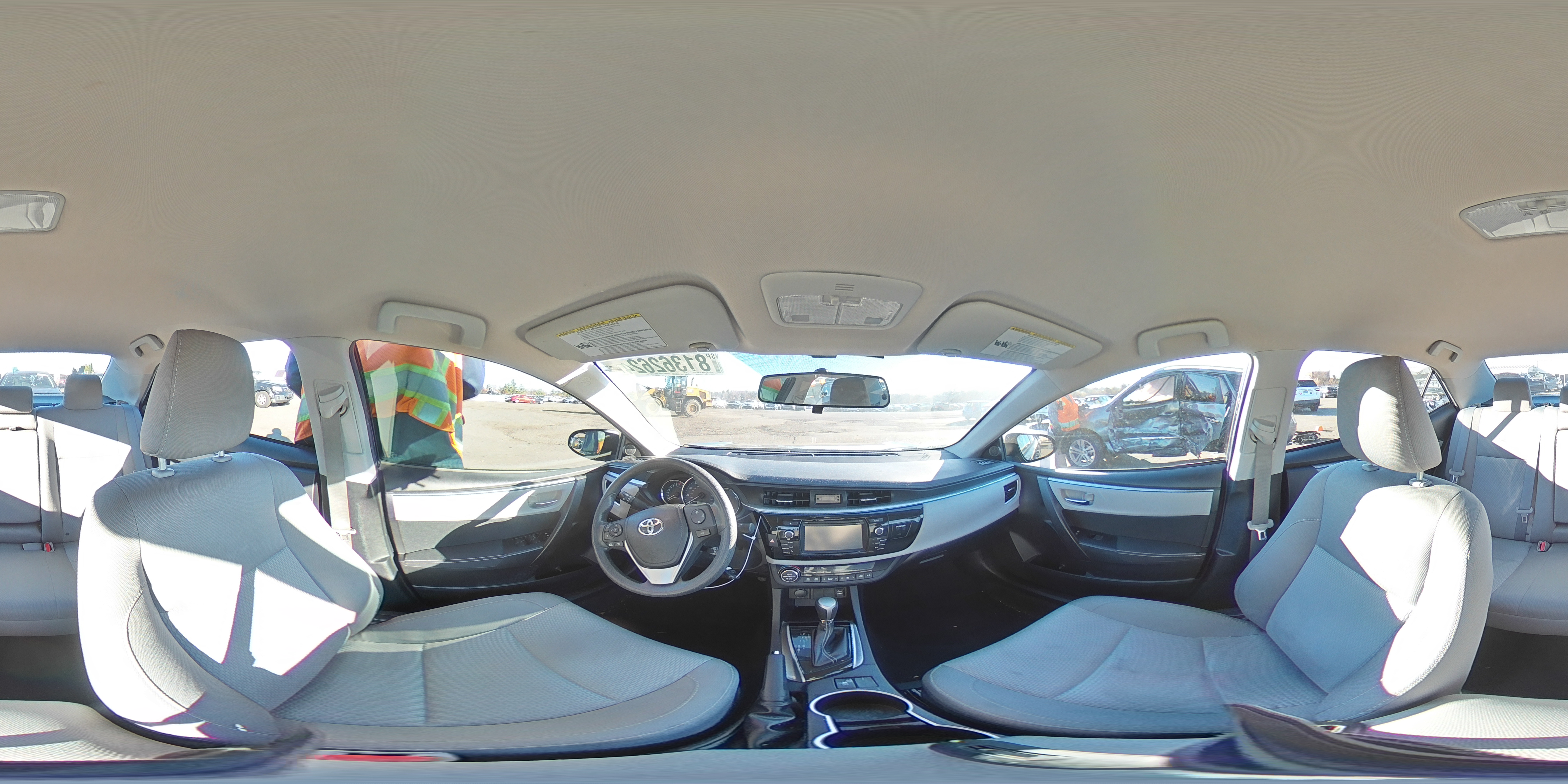 2015 Toyota Corolla - Image 12