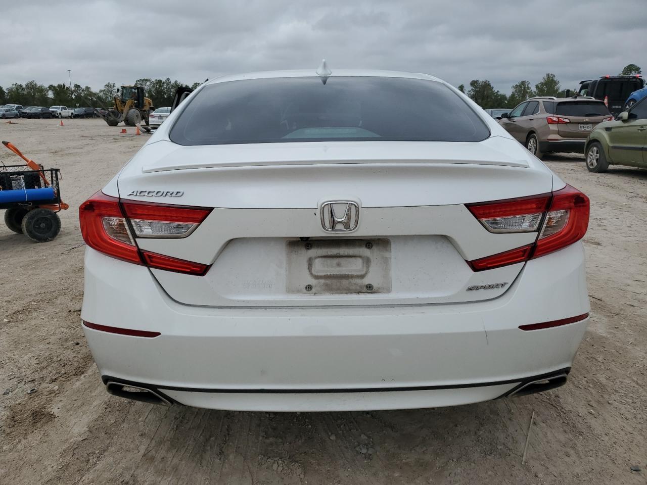 2018 Honda Accord Sport VIN: 1HGCV1F33JA016163 Lot: 79107964