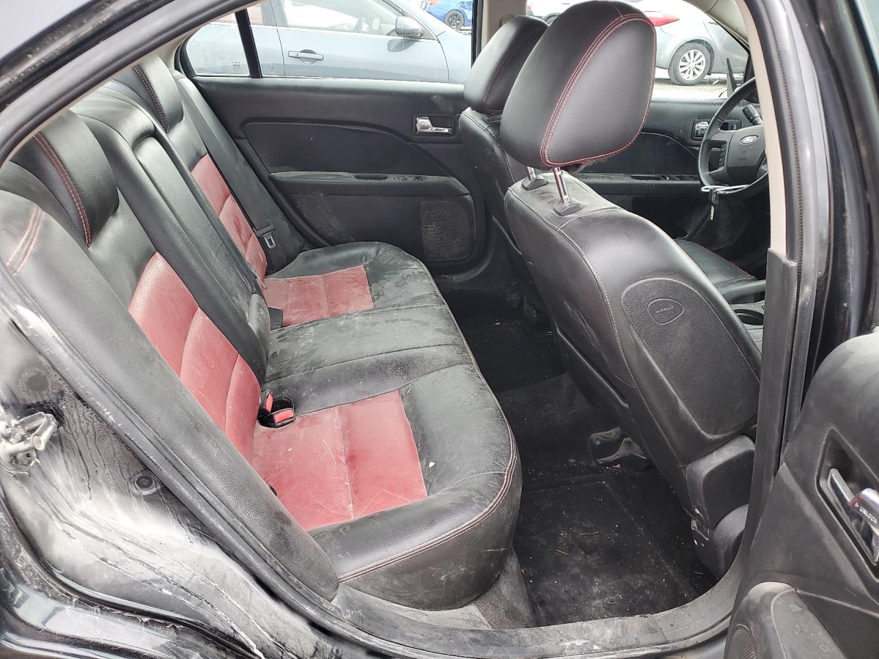 2009 Ford Fusion - Image 10