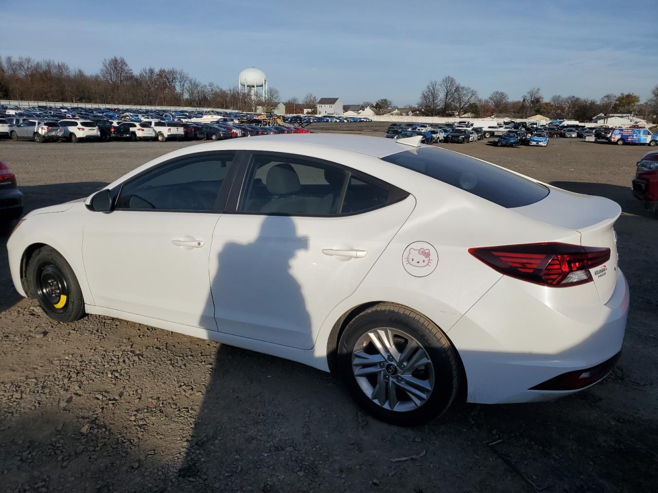2019 Hyundai Elantra - Image 2