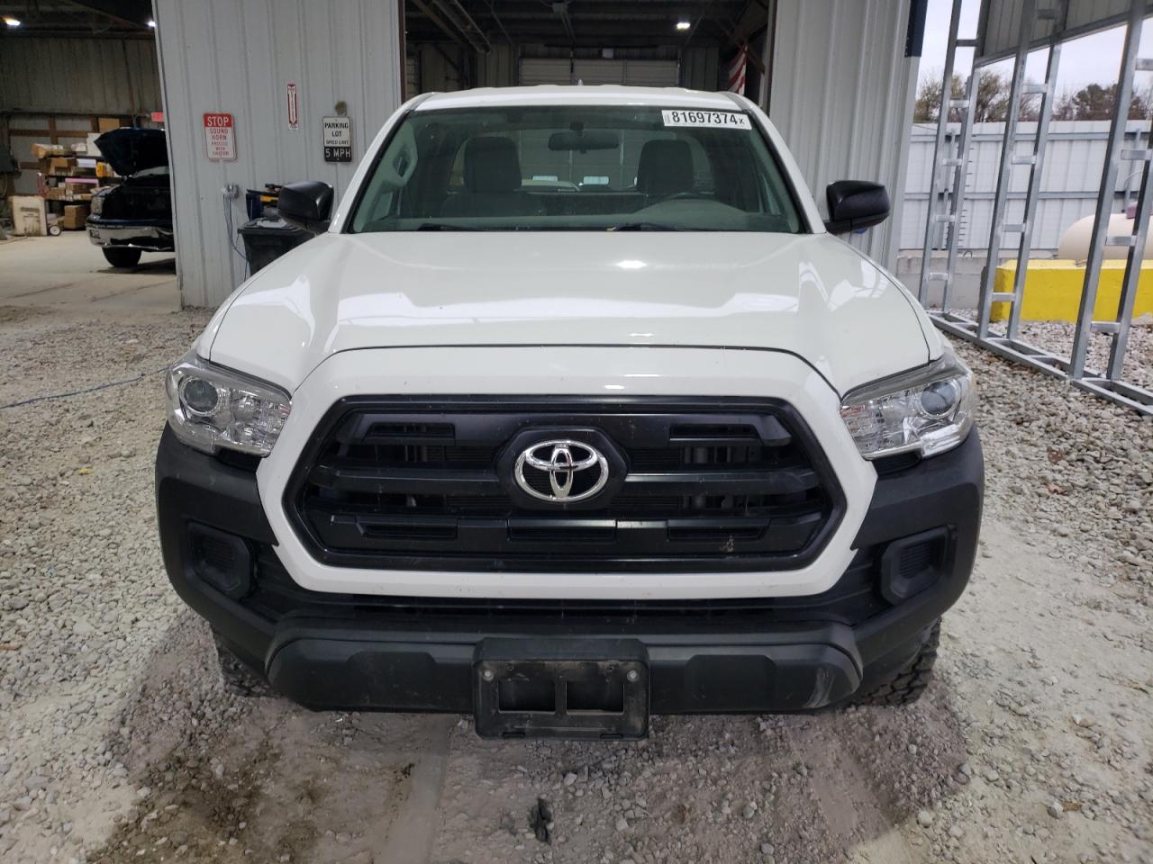 VIN 5TFSX5EN8GX041662 2016 TOYOTA TACOMA no.5