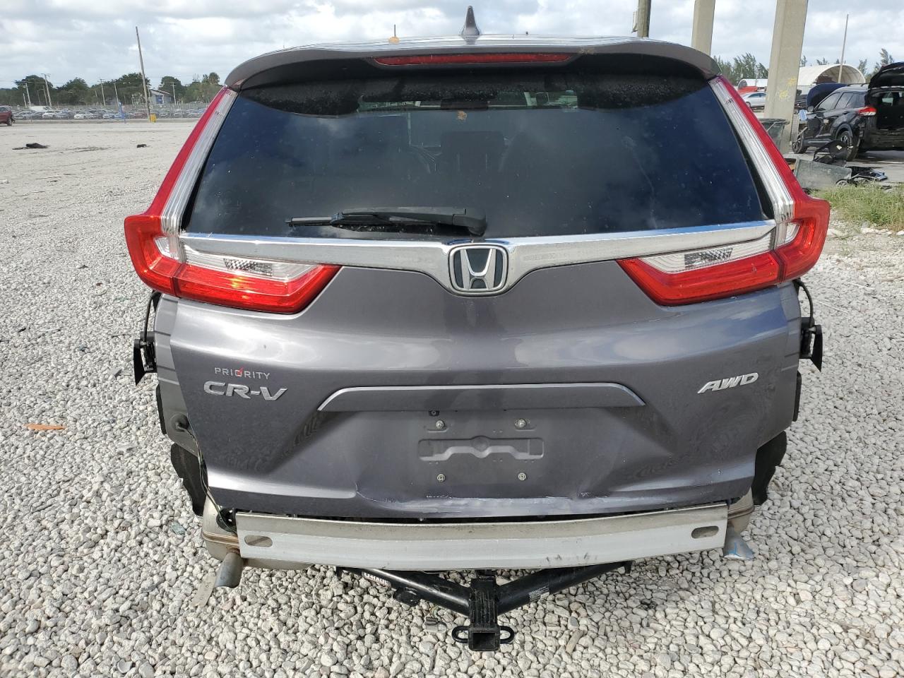 2018 Honda Cr-V Exl VIN: 7FARW2H87JE104147 Lot: 79207034