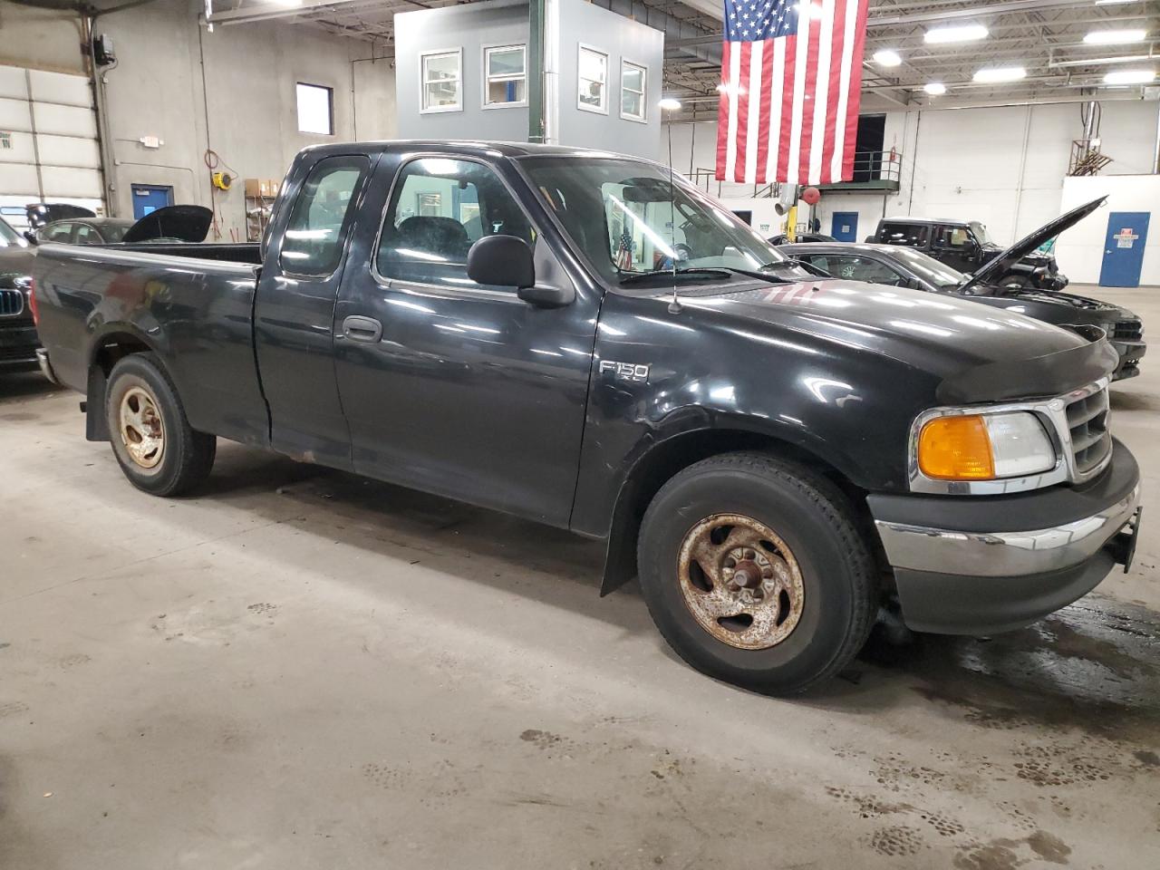 2004 Ford F-150 - Image 4