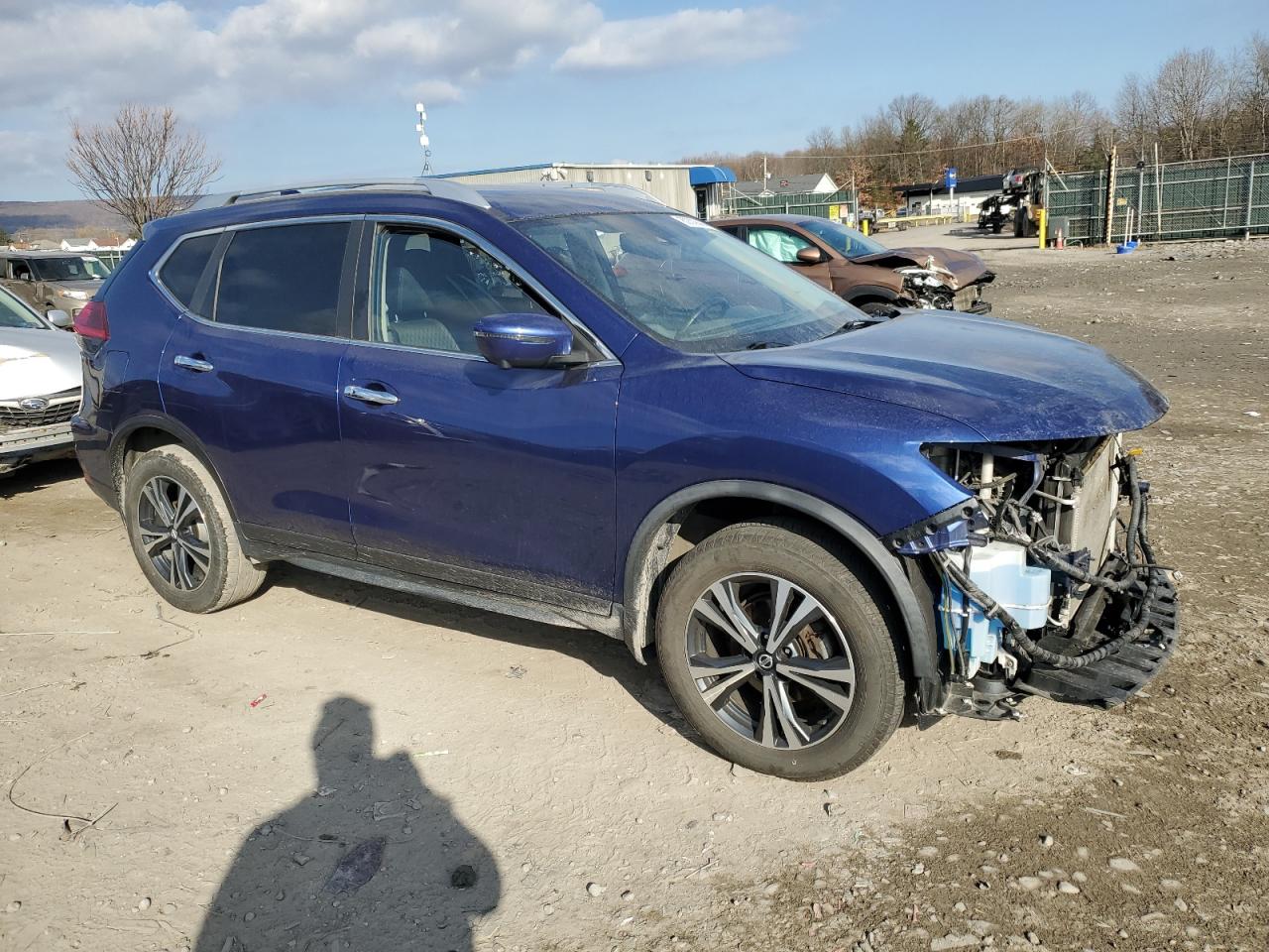 2020 Nissan Rogue S VIN: JN8AT2MV1LW115709 Lot: 80309444