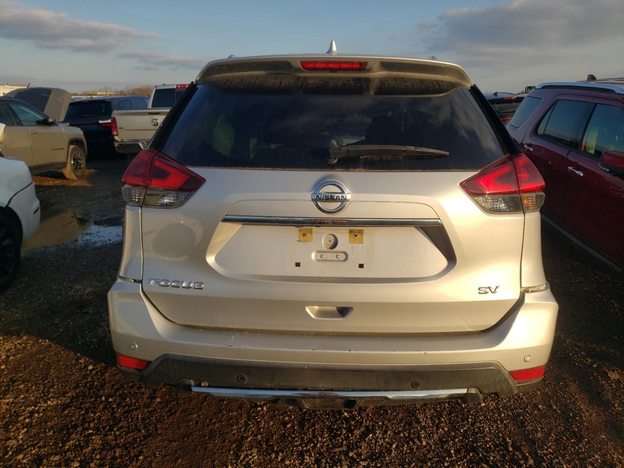 2019 Nissan Rogue - Image 6