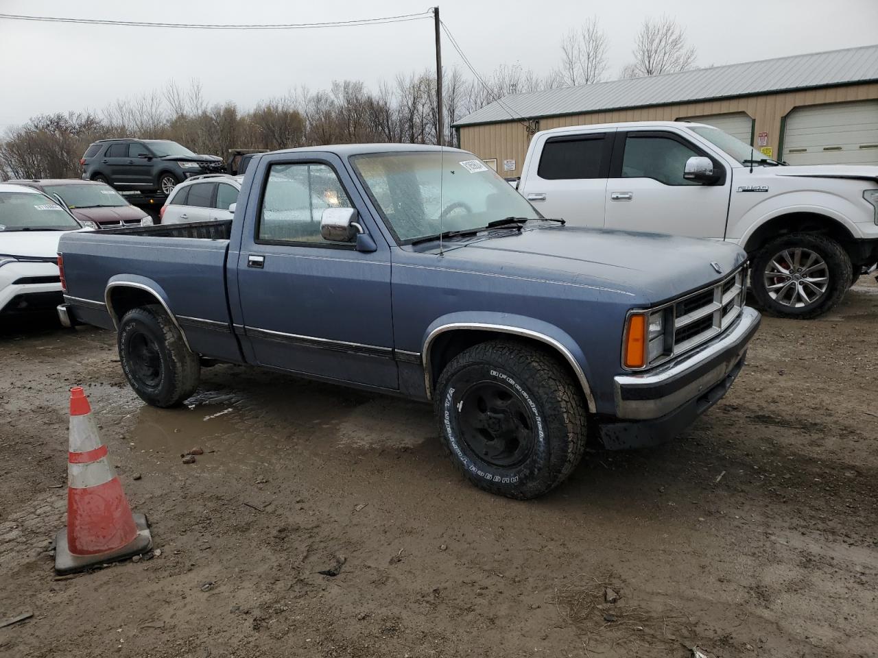 1989 Dodge Dakota VIN: 1B7FL26X3KS146546 Lot: 81859624