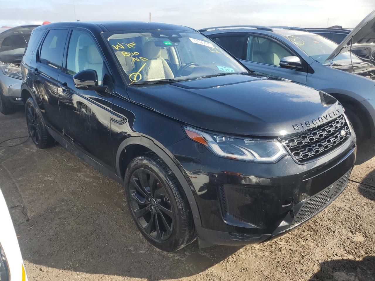 2021 Land Rover Discovery - Image 4