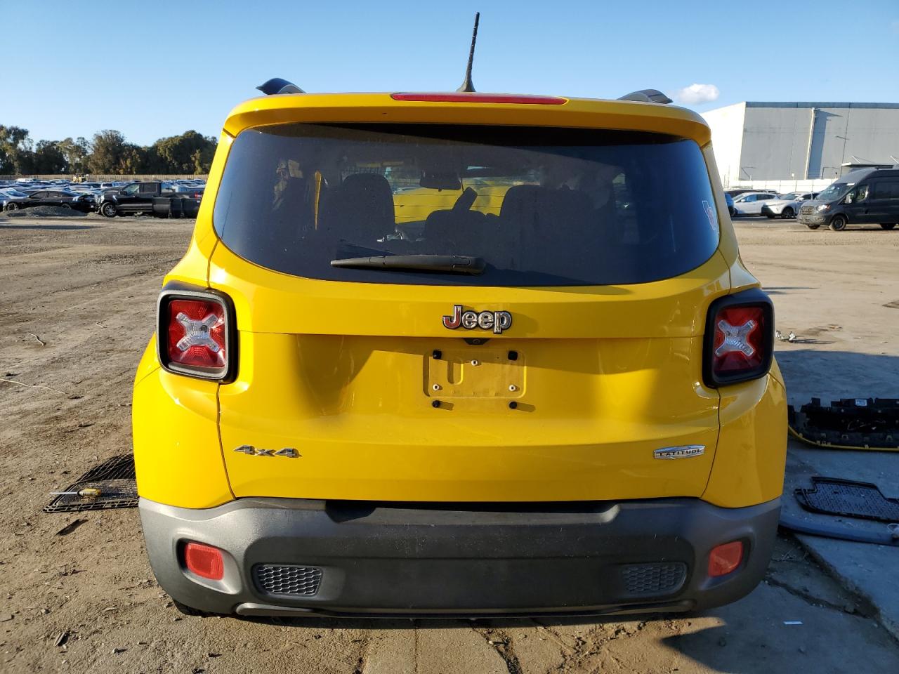 2015 Jeep Renegade Latitude VIN: ZACCJBBT6FPC13065 Lot: 81314444