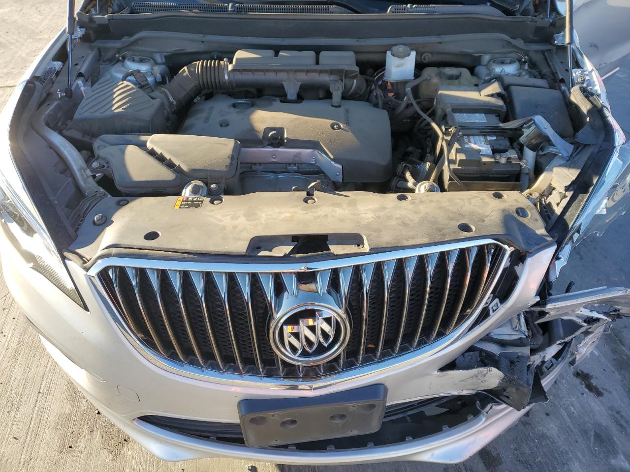 2018 Buick Envision Essence VIN: LRBFX1SA9JD053001 Lot: 81575914