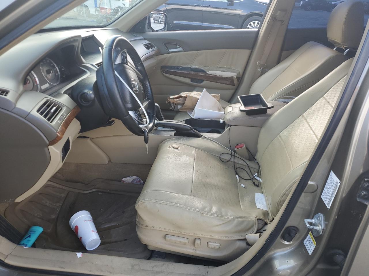 2009 Honda Accord - Image 7