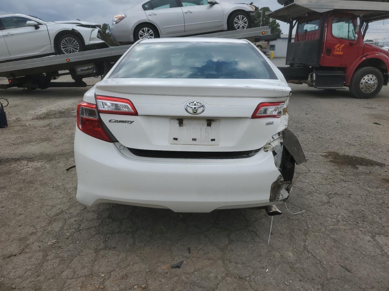 VIN 4T1BF1FK6DU692619 2013 TOYOTA CAMRY no.6