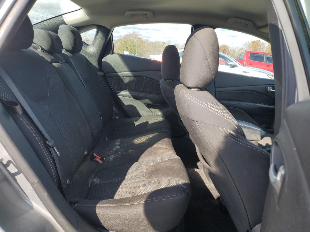 2016 Dodge Dart - Image 10
