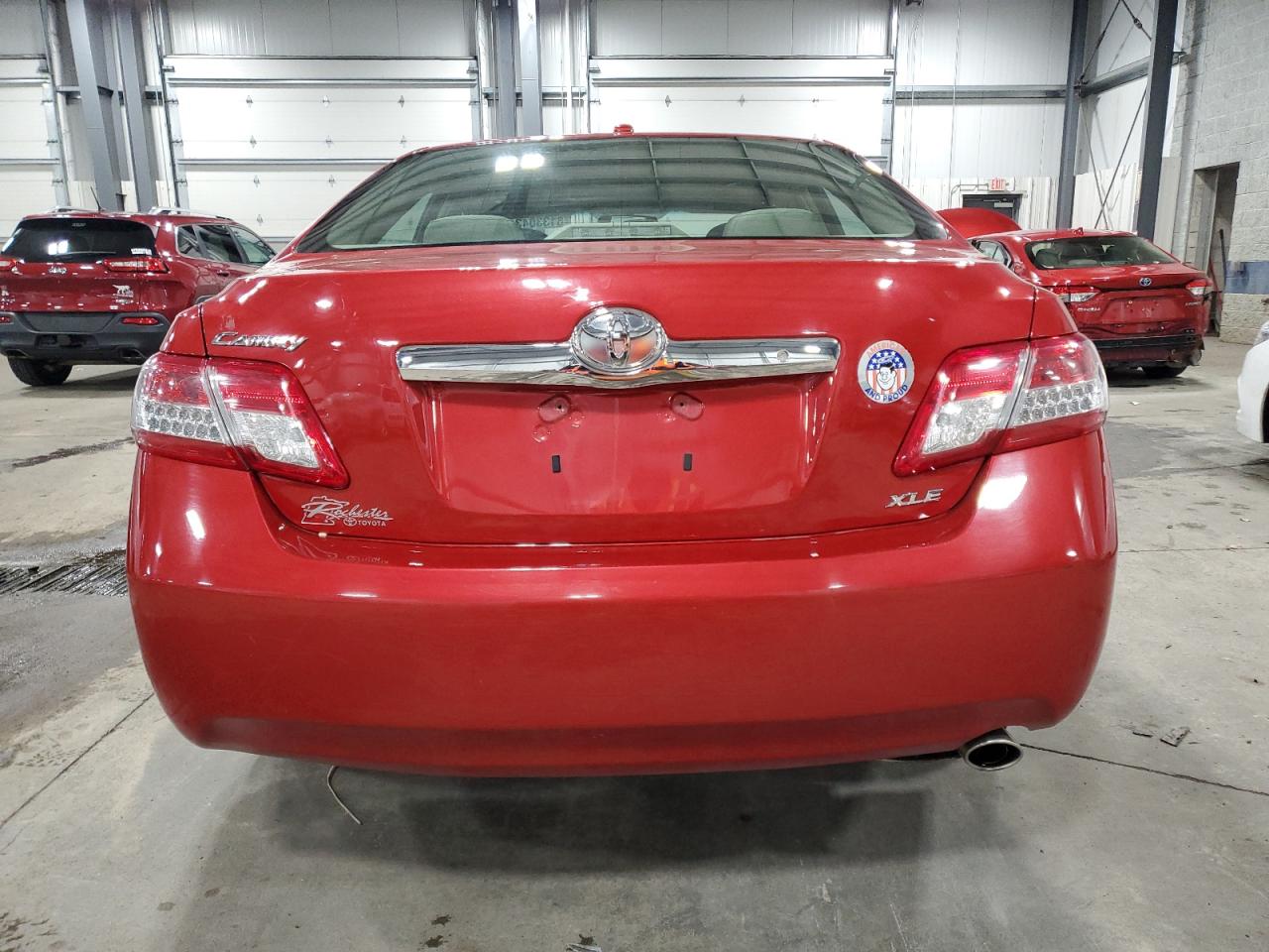 2011 Toyota Camry - Image 6