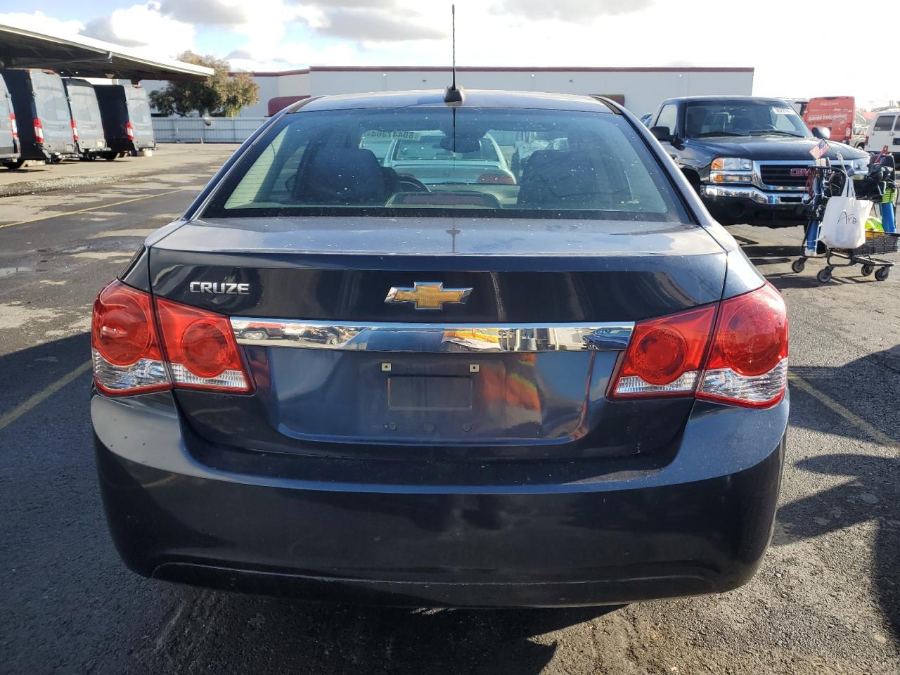 2015 Chevrolet Cruze Ls VIN: 1G1PA5SGXF7247232 Lot: 80447364