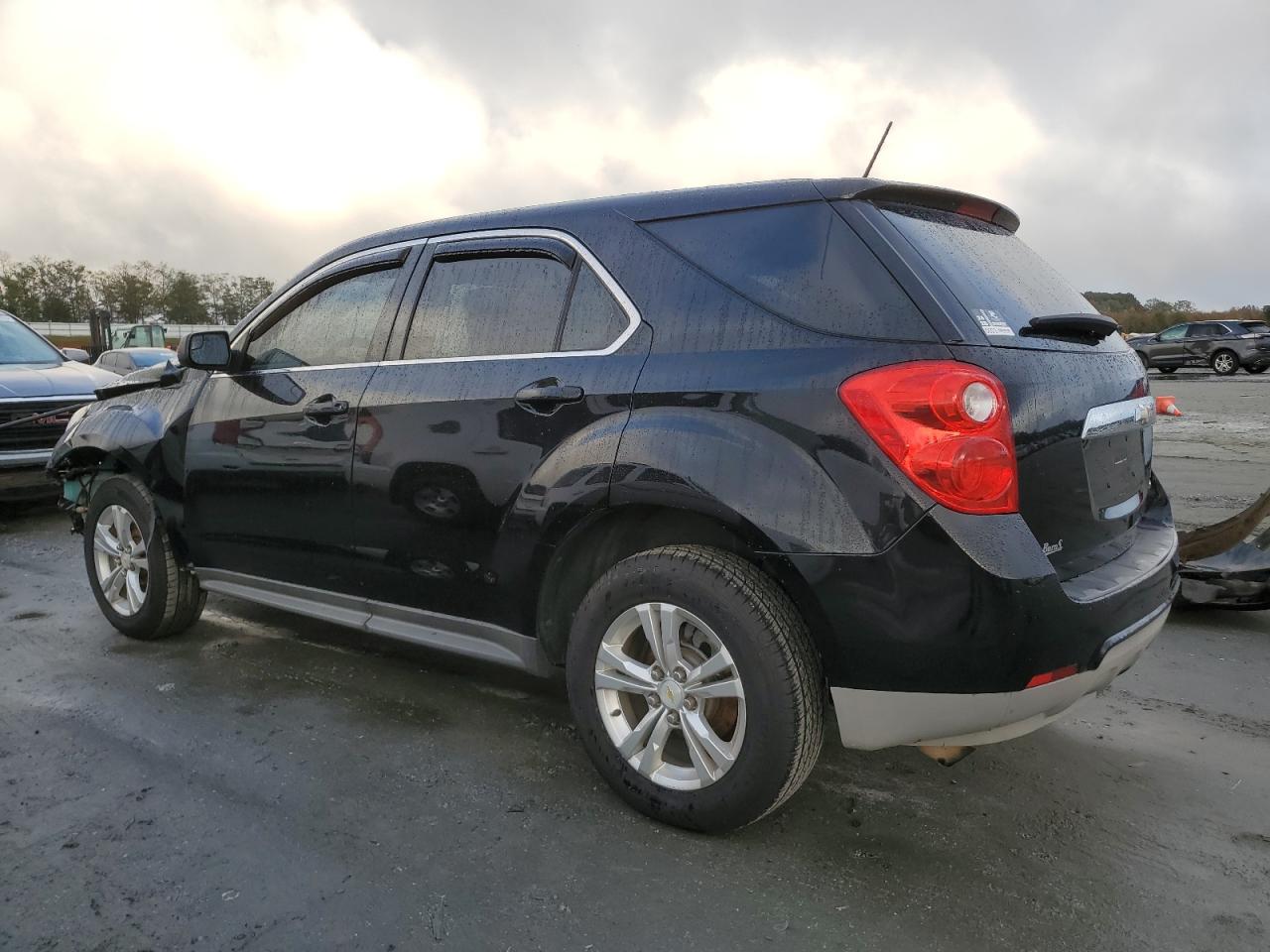 2013 Chevrolet Equinox - Image 2