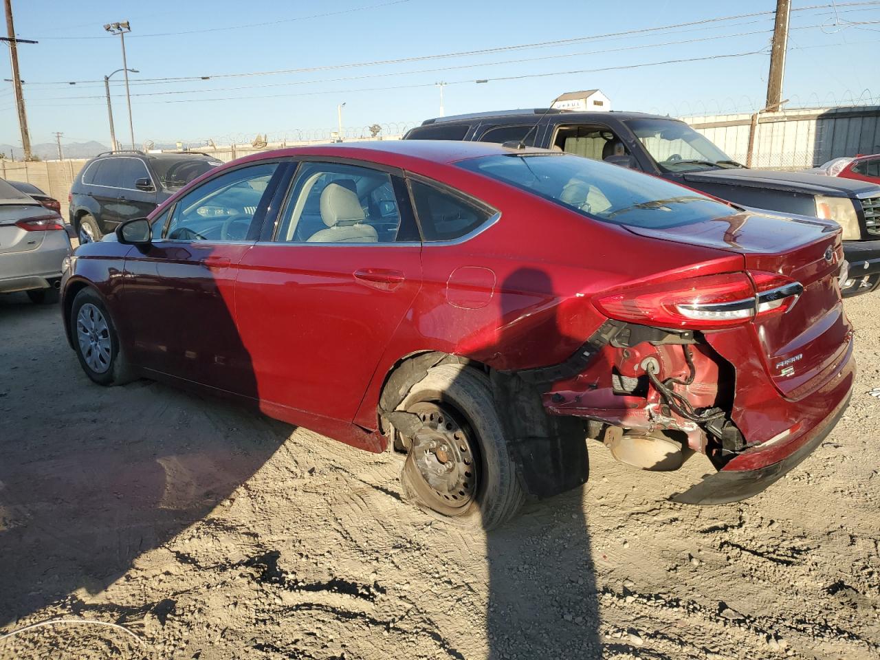 2019 Ford Fusion - Image 2