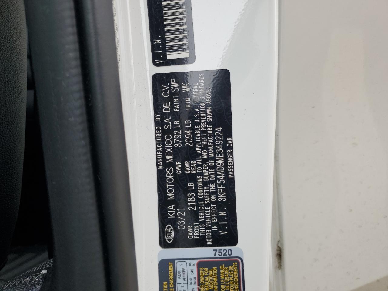 2021 Kia Forte - Image 12