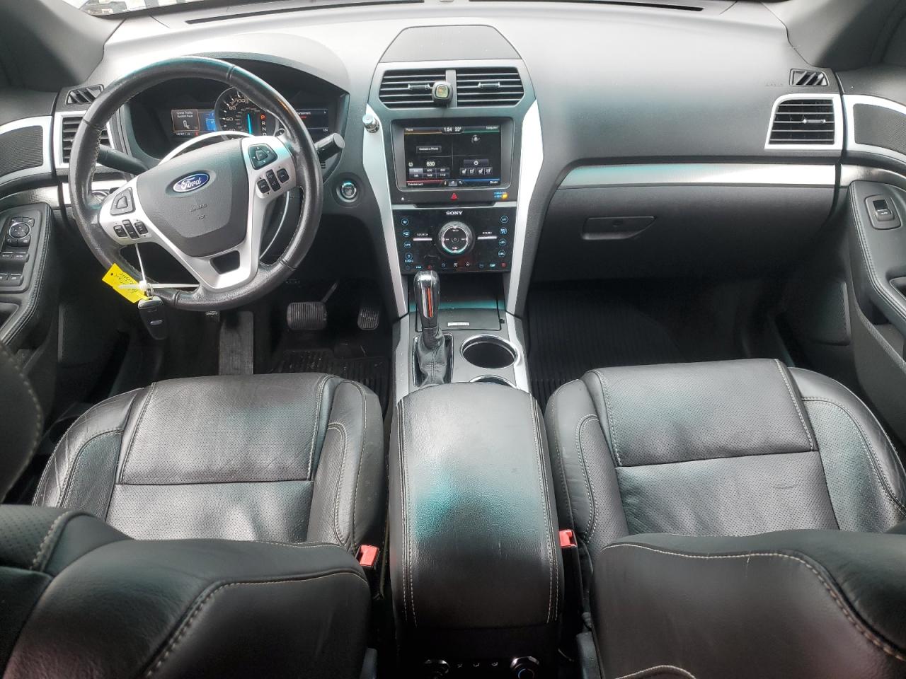2014 Ford Explorer - Image 8