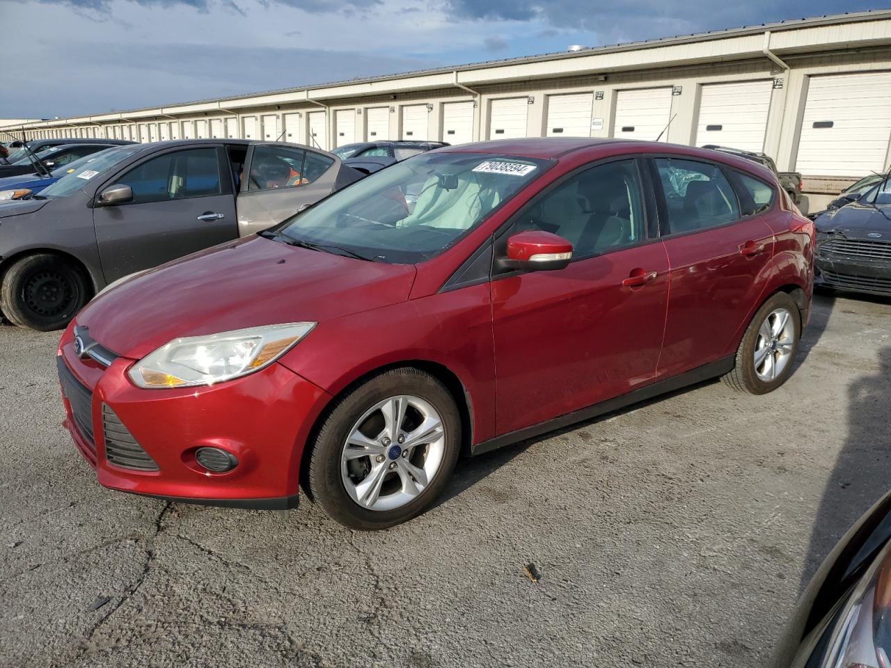 VIN 1FADP3K21EL245527 2014 FORD FOCUS no.1