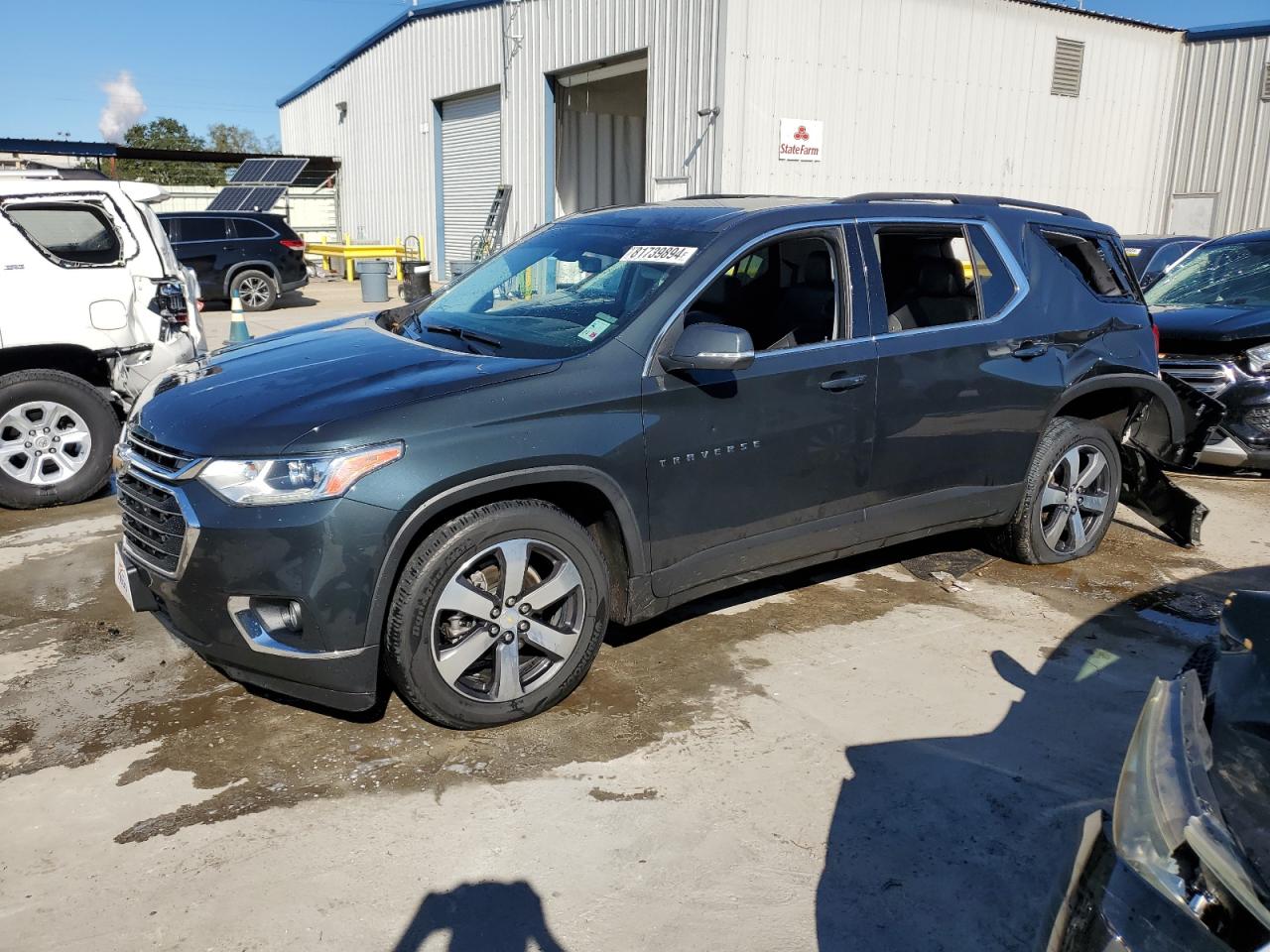 VIN 1GNEVHKW4MJ153835 2021 CHEVROLET TRAVERSE no.1