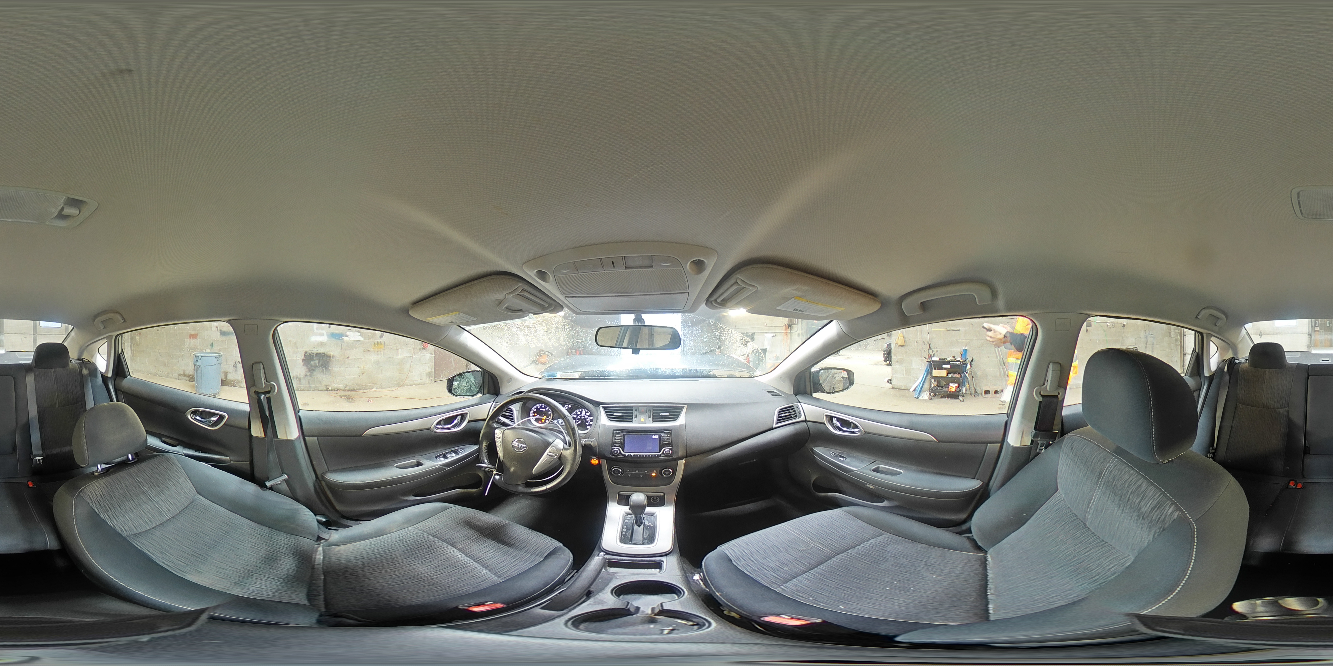 2015 Nissan Sentra - Image 13
