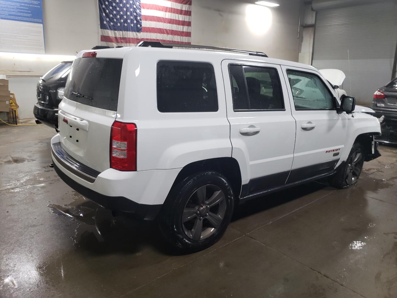 2016 Jeep Liberty (Patriot) - Image 3