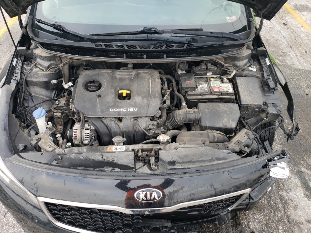 2017 Kia Forte - Image 11