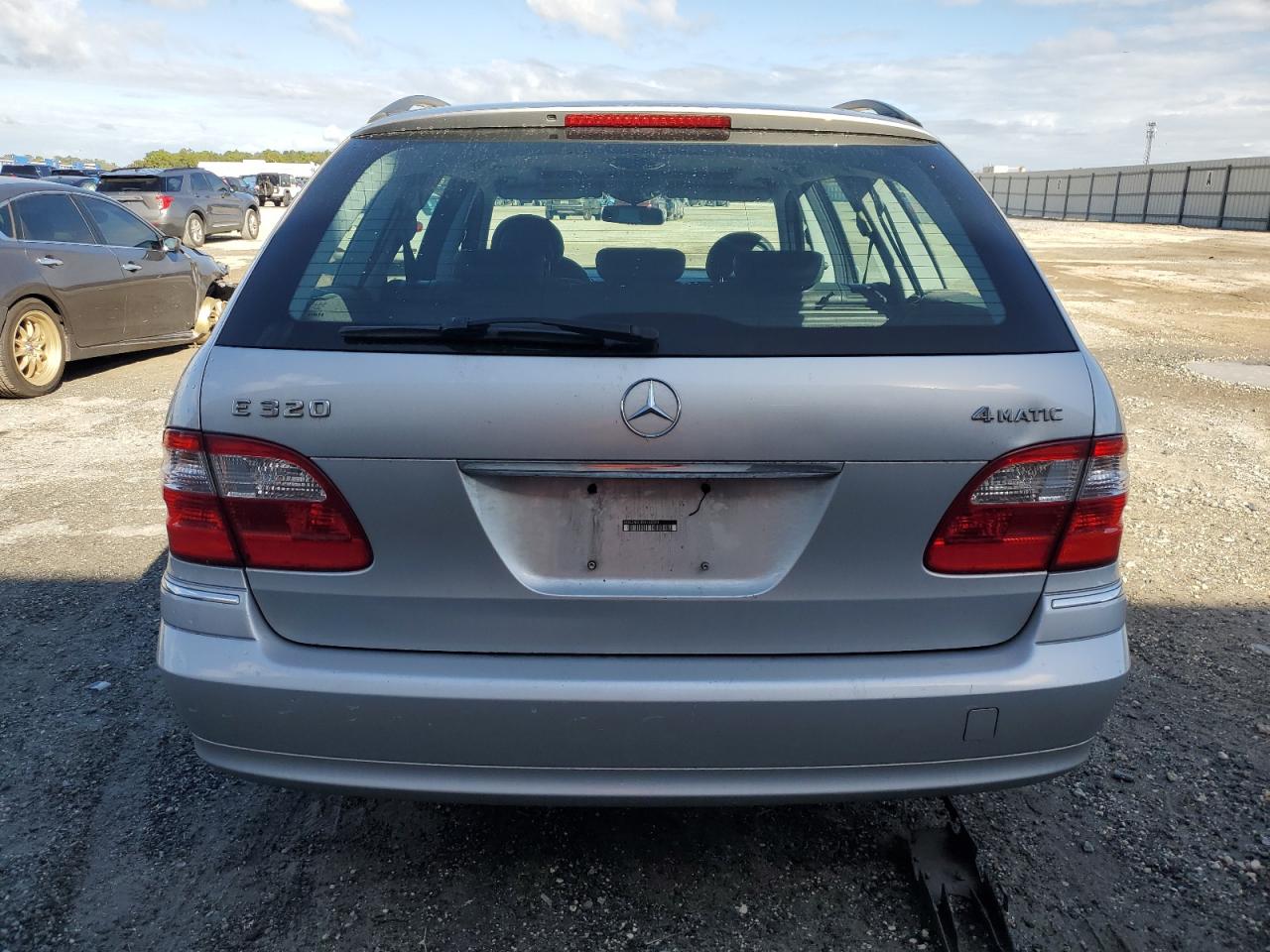 WDBUH82J04X125543 2004 Mercedes-Benz E 320 4Matic