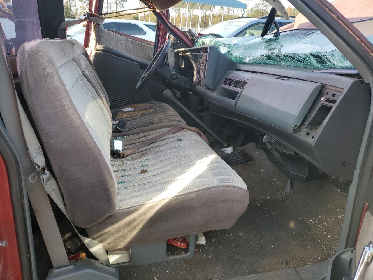 1990 Chevrolet GMT-400 - Image 11