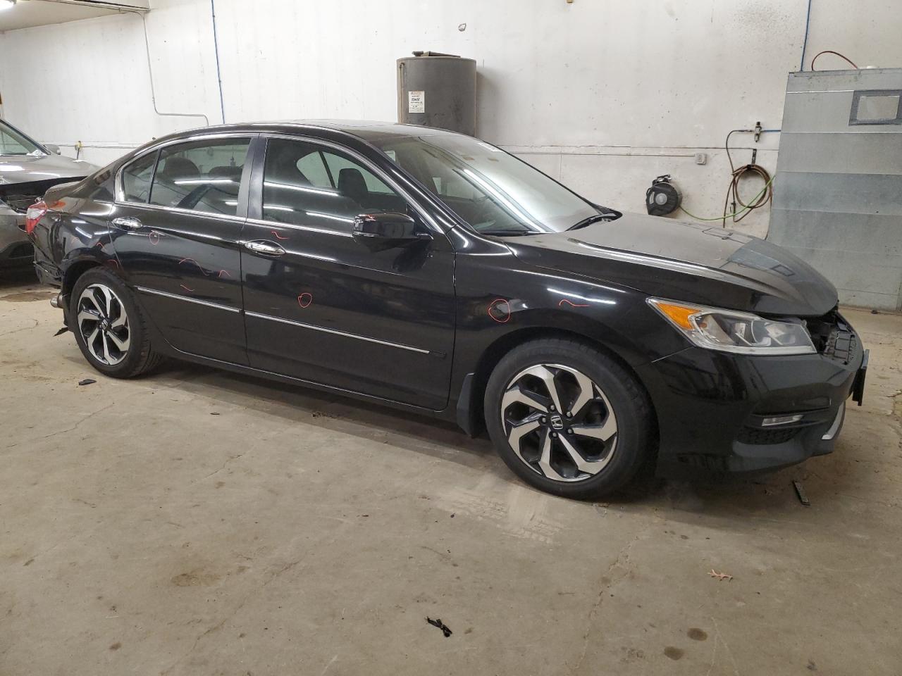 2016 Honda Accord - Image 4