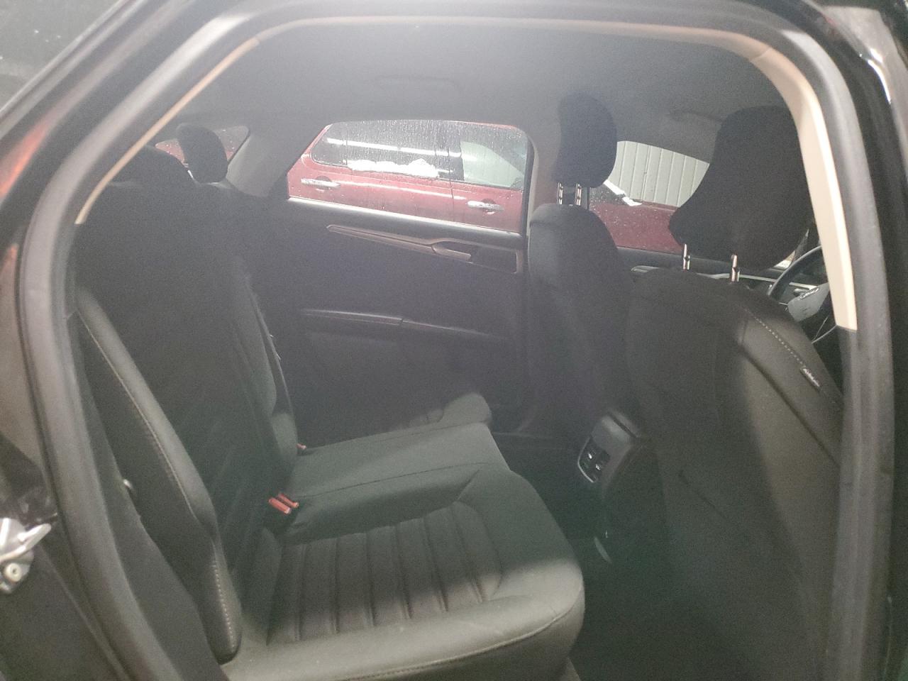 2019 Ford Fusion - Image 10