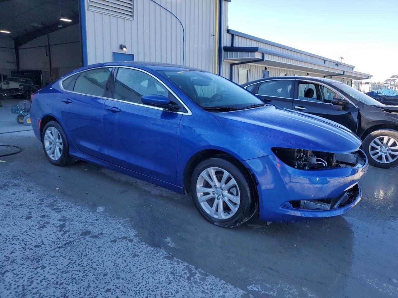 2016 Chrysler 200 - Image 4