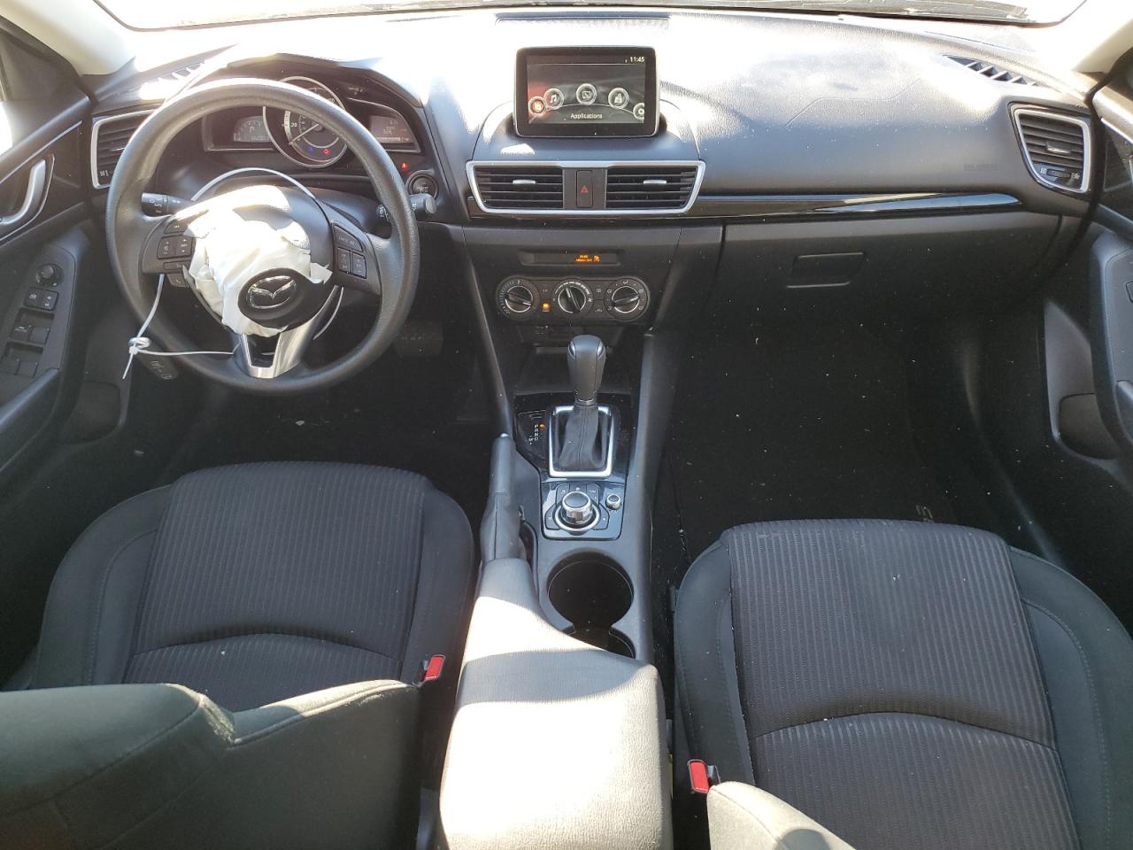 2016 Mazda 3 - Image 8