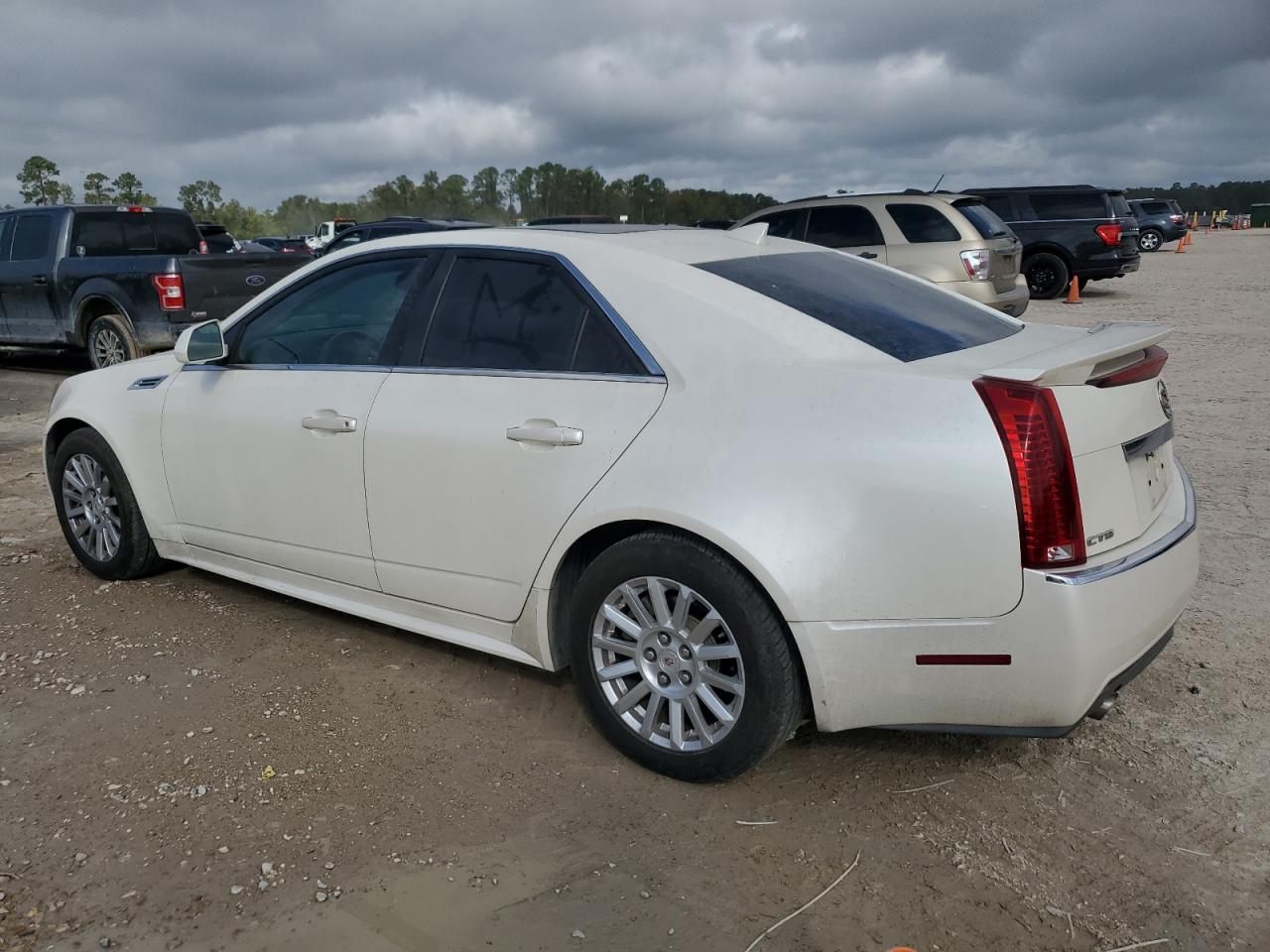 2010 Cadillac CTS - Image 2
