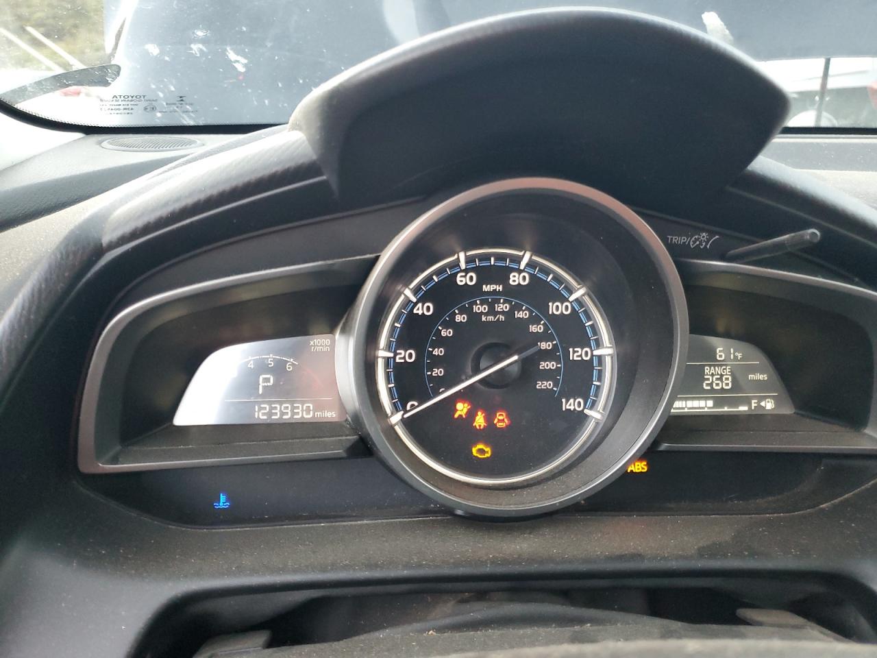 2020 Toyota Yaris - Image 9
