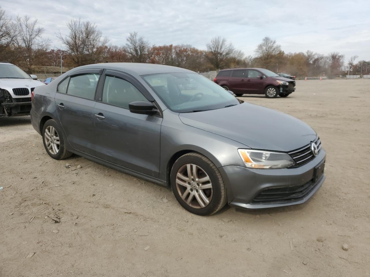 2015 Volkswagen Jetta - Image 4