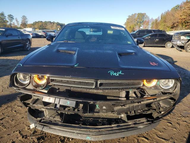  DODGE CHALLENGER 2017 Чорний