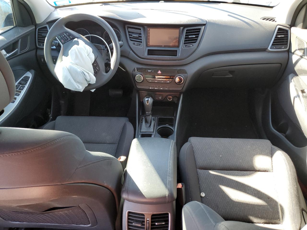 2017 Hyundai Tucson - Image 8