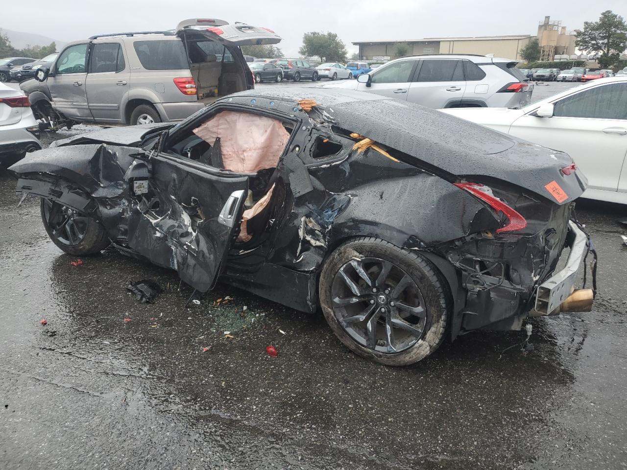2017 Nissan 370Z - Image 2