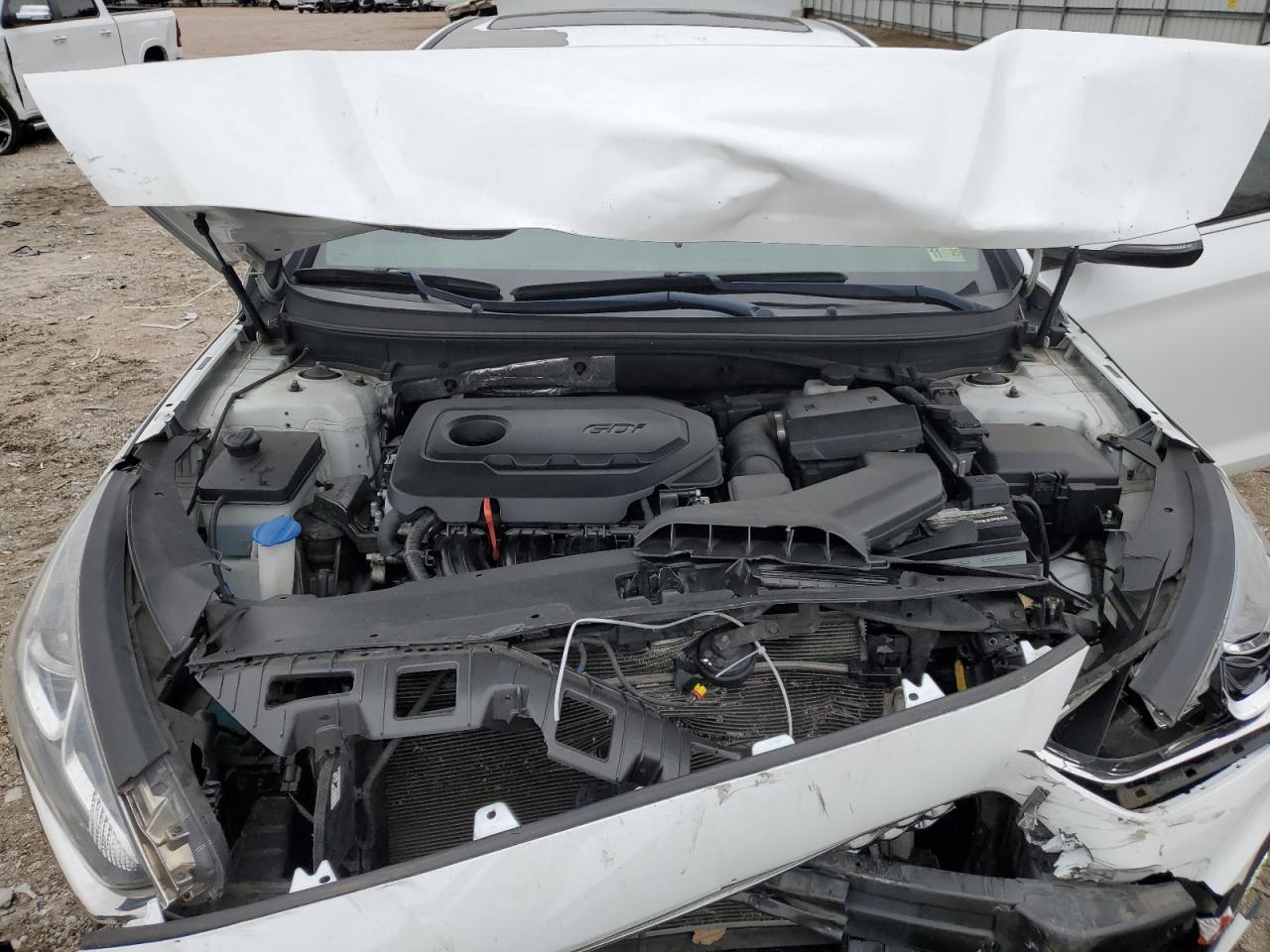 2018 Hyundai Sonata - Image 13