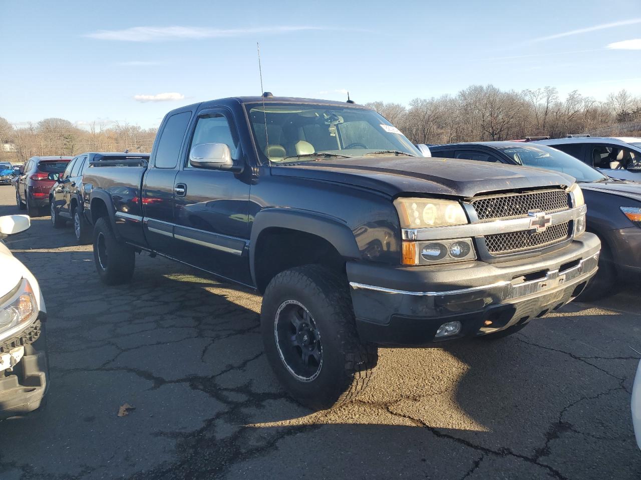 2005 Chevrolet Silverado - Image 4